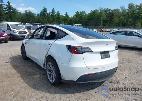 2023 Tesla Model Y Awd/Long Range Dual Motor All-Wheel Drive из США, поврежденный, VIN 7SAYGDEE8PA126452